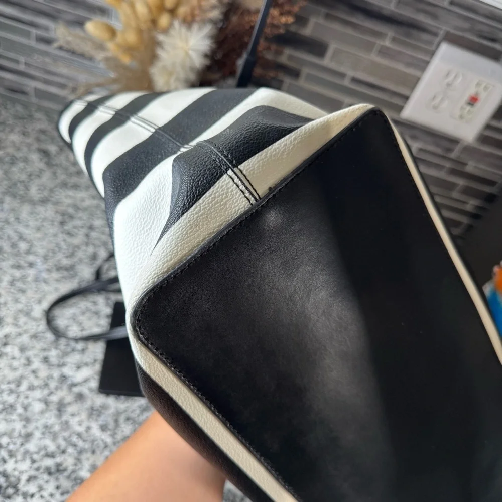 Kate Spade | Women’s Black and White Striped Tote Bag